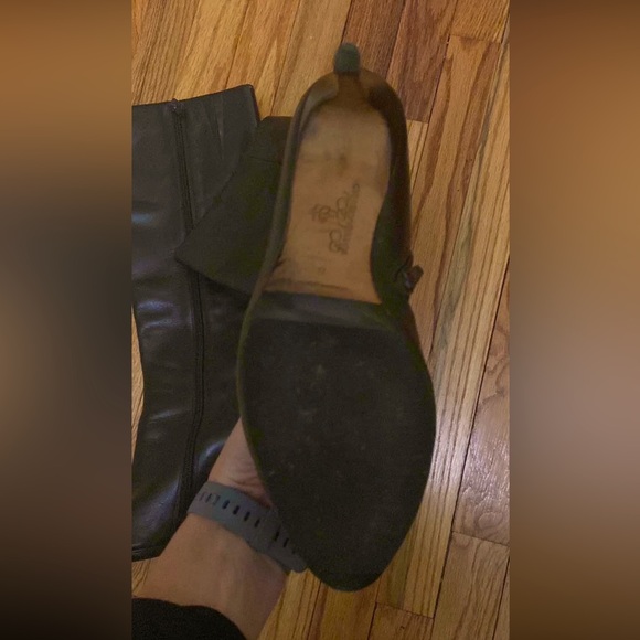 Brooks Brothers Calfskin Leather Boots - Picture 2 of 2